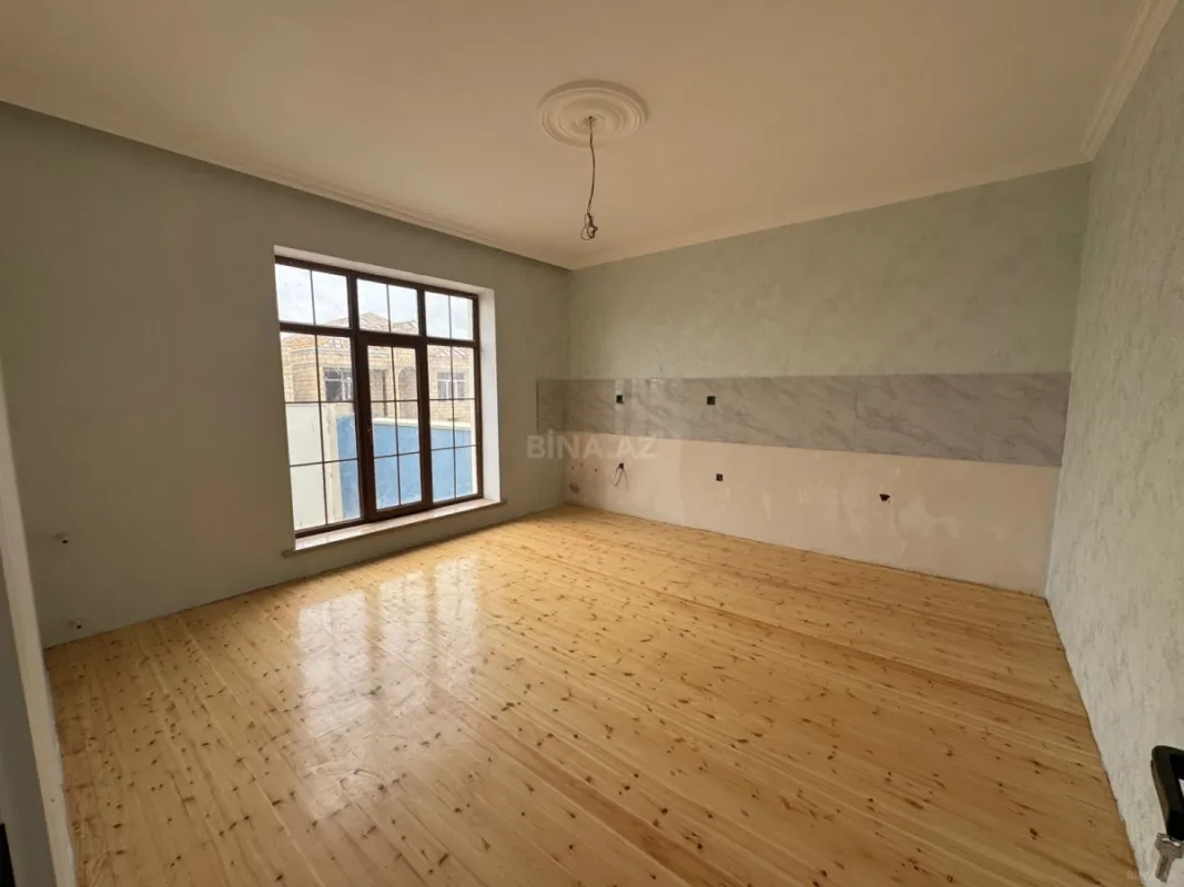 Satılır 4 otaqlı həyət evi 120 m²