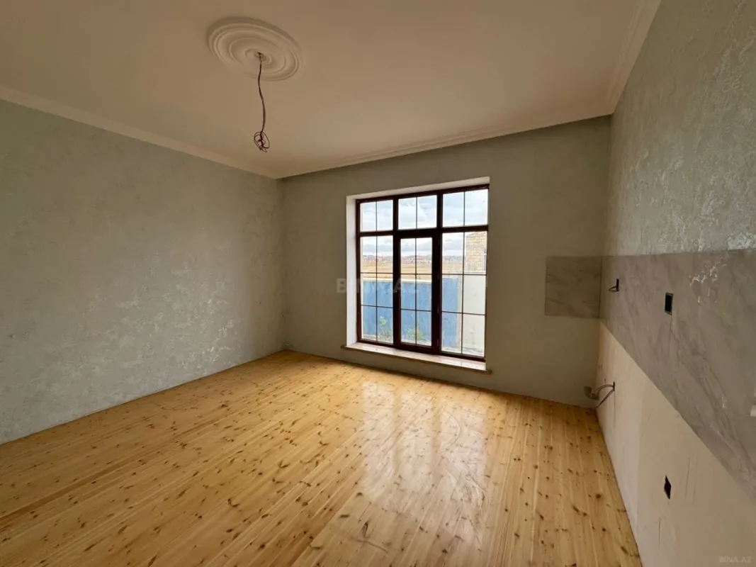 Satılır 4 otaqlı həyət evi 120 m²