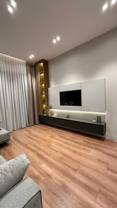 Kirayə verilir 2 otaqlı mənzil 65 m²