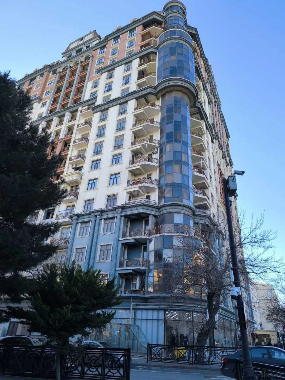 Satılır 3 otaqlı mənzil 86 m²