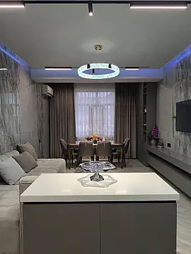 Satılır 3 otaqlı mənzil 86 m²