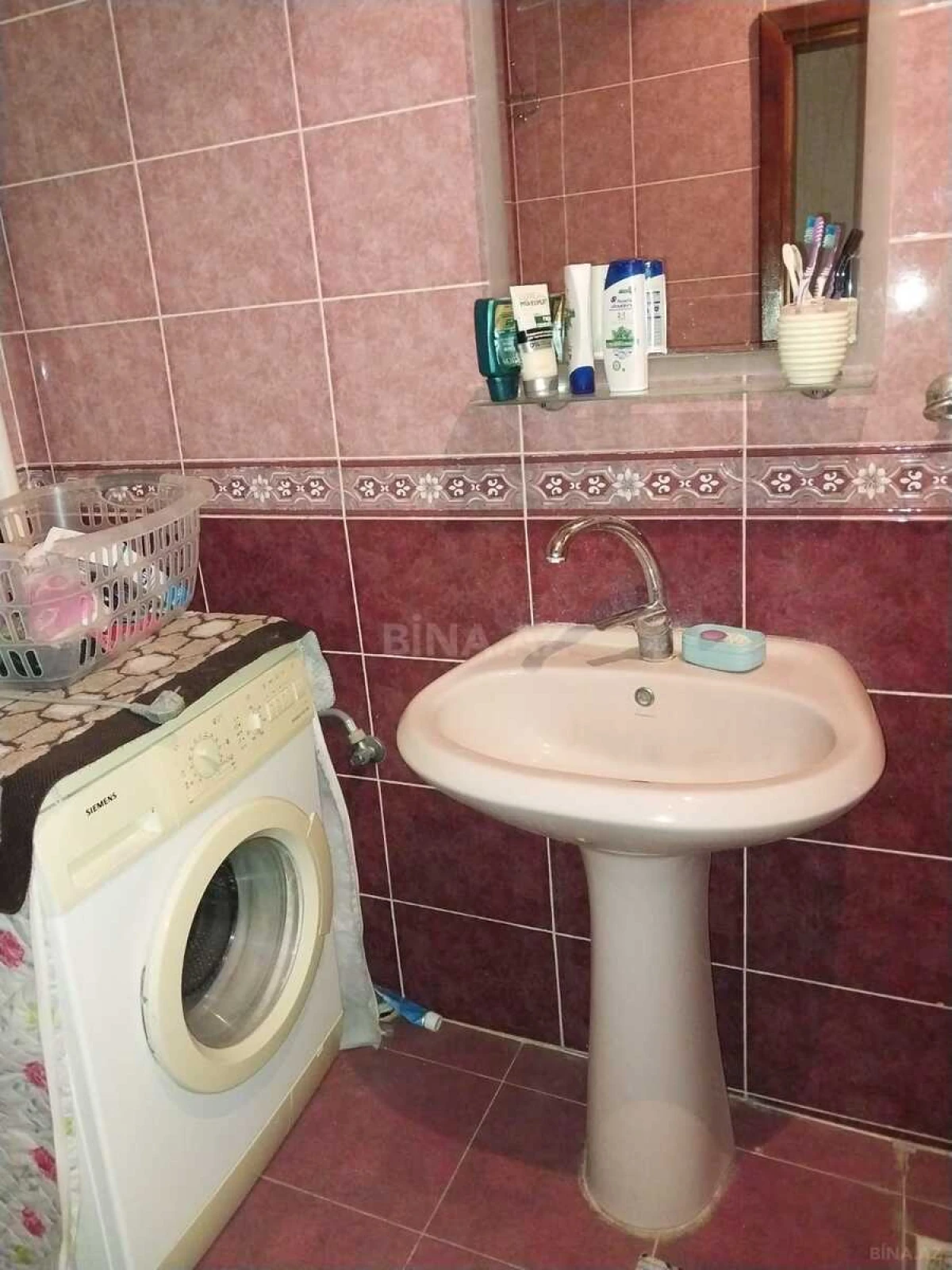 Kirayə verilir 2 otaqlı mənzil 84 m²