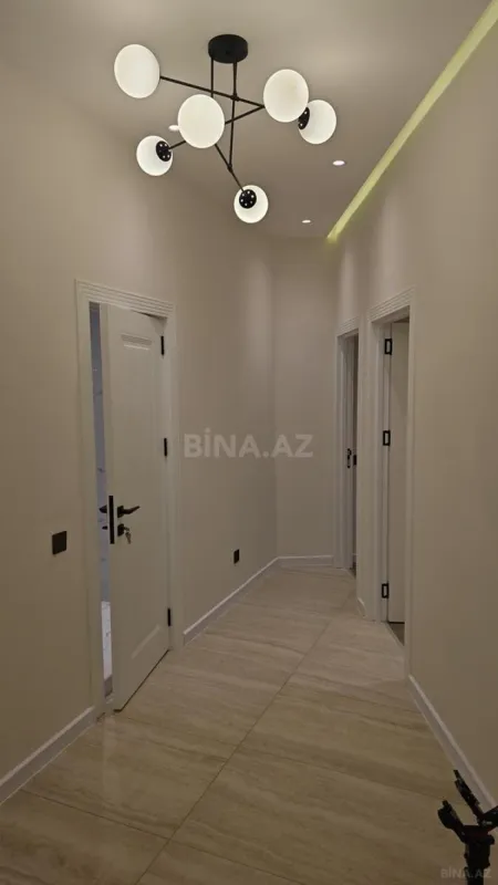 Satılır 3 otaqlı mənzil 83 m²