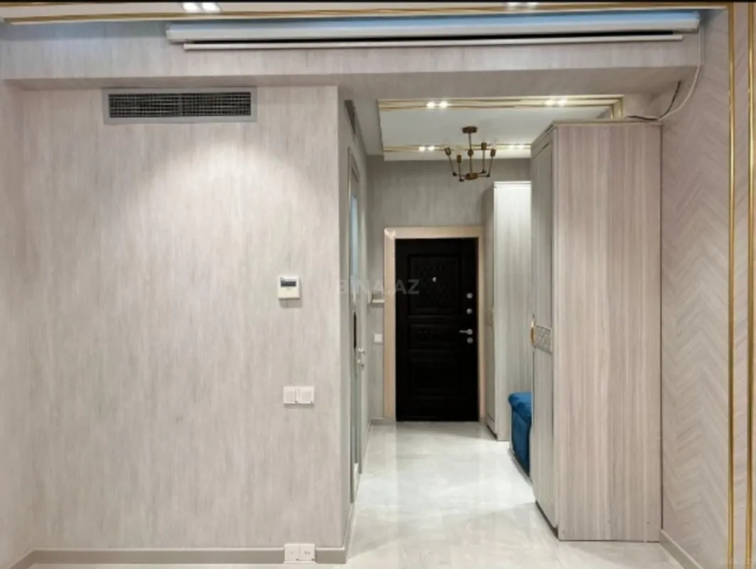 Kirayə verilir 2 otaqlı mənzil 65 m²