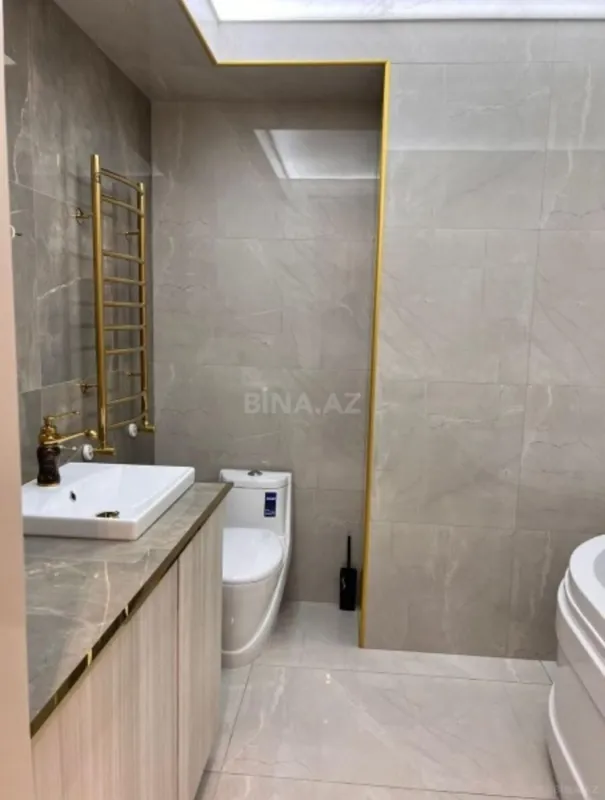 Kirayə verilir 2 otaqlı mənzil 65 m²