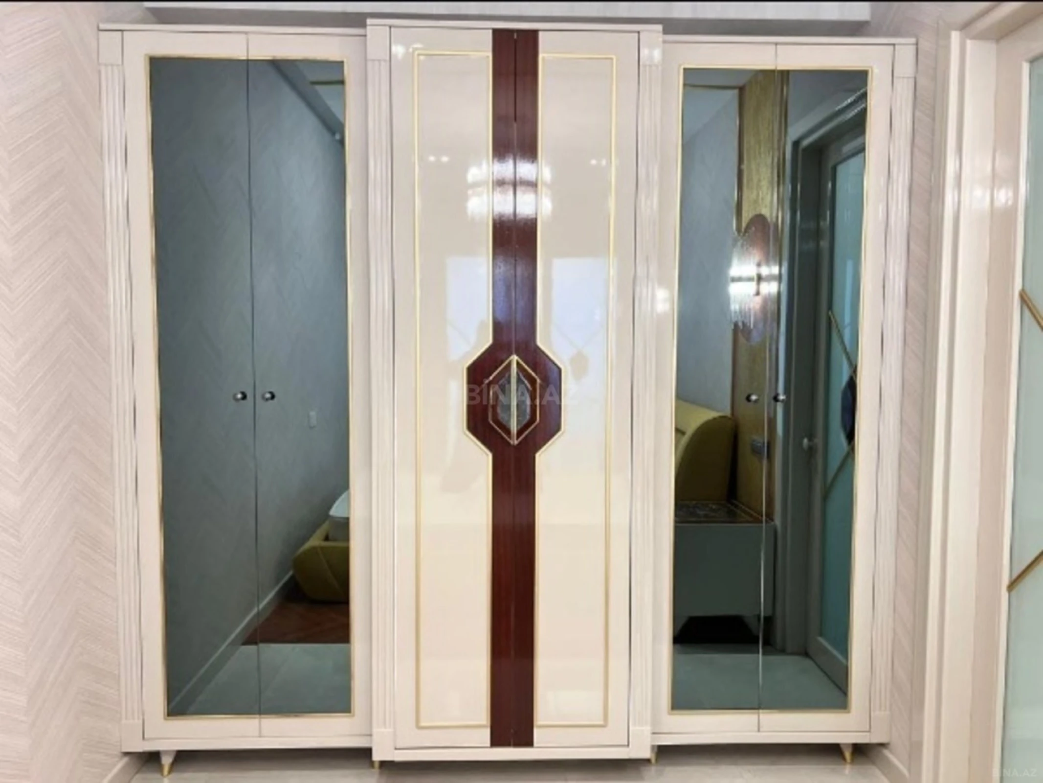 Kirayə verilir 2 otaqlı mənzil 65 m²