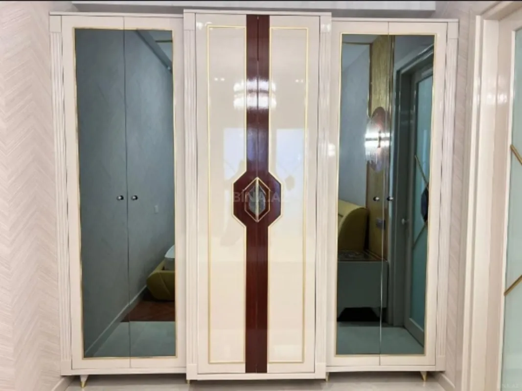 Kirayə verilir 2 otaqlı mənzil 65 m²