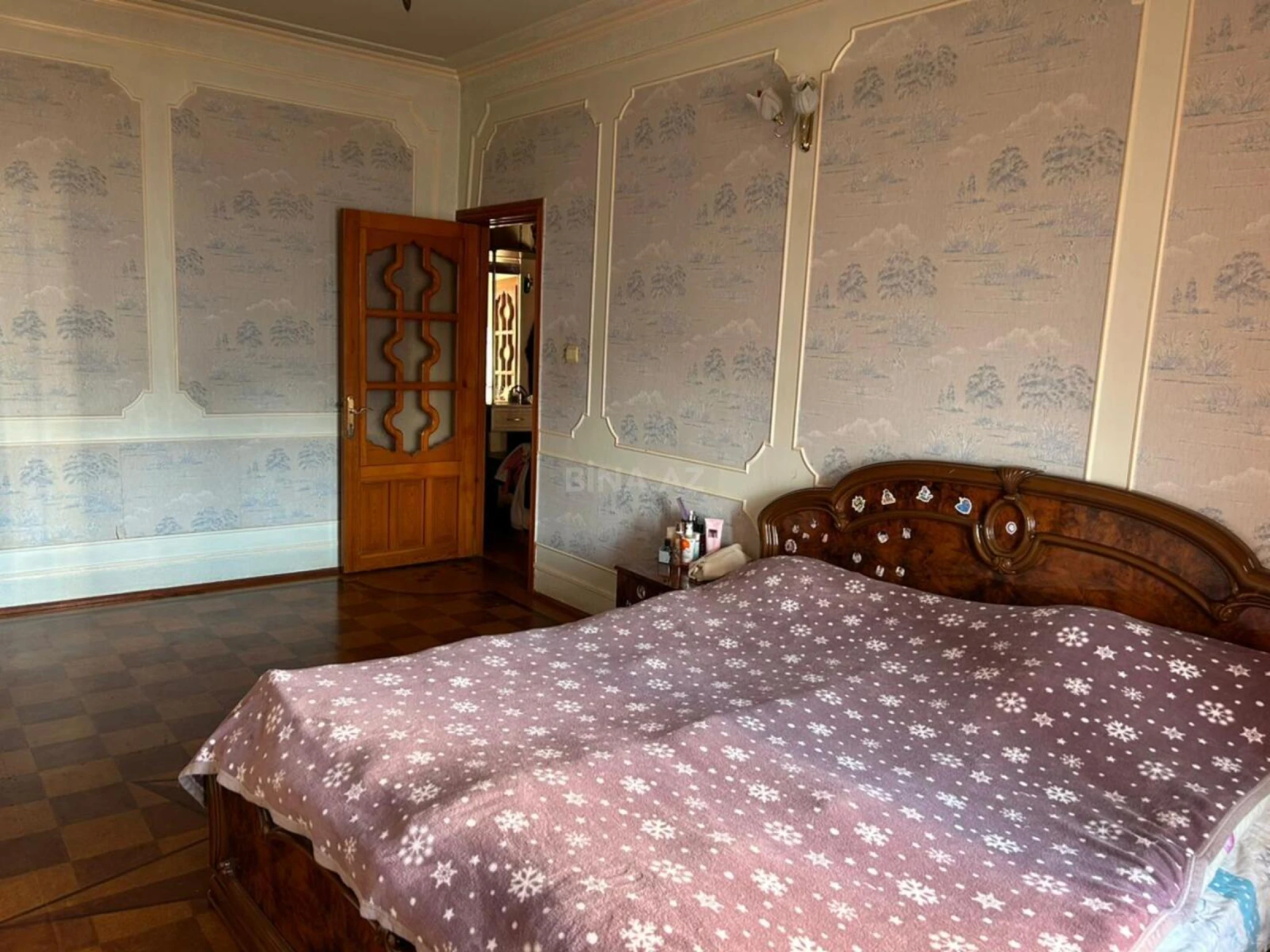 Satılır 4 otaqlı mənzil 100 m²