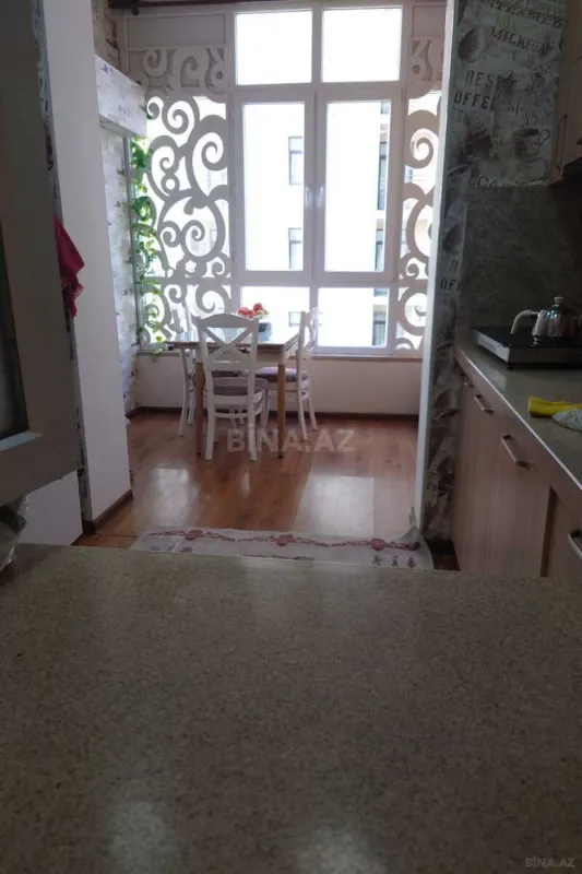 Satılır 3 otaqlı mənzil 67 m²