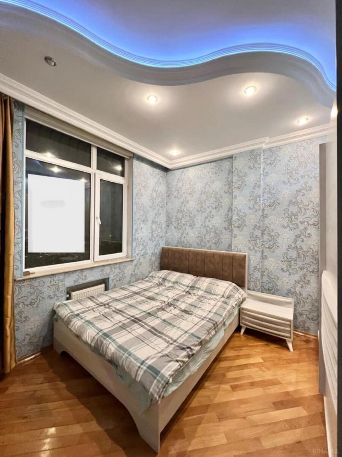 Satılır 3 otaqlı mənzil 86 m²
