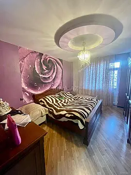 Satılır 3 otaqlı mənzil 86 m²