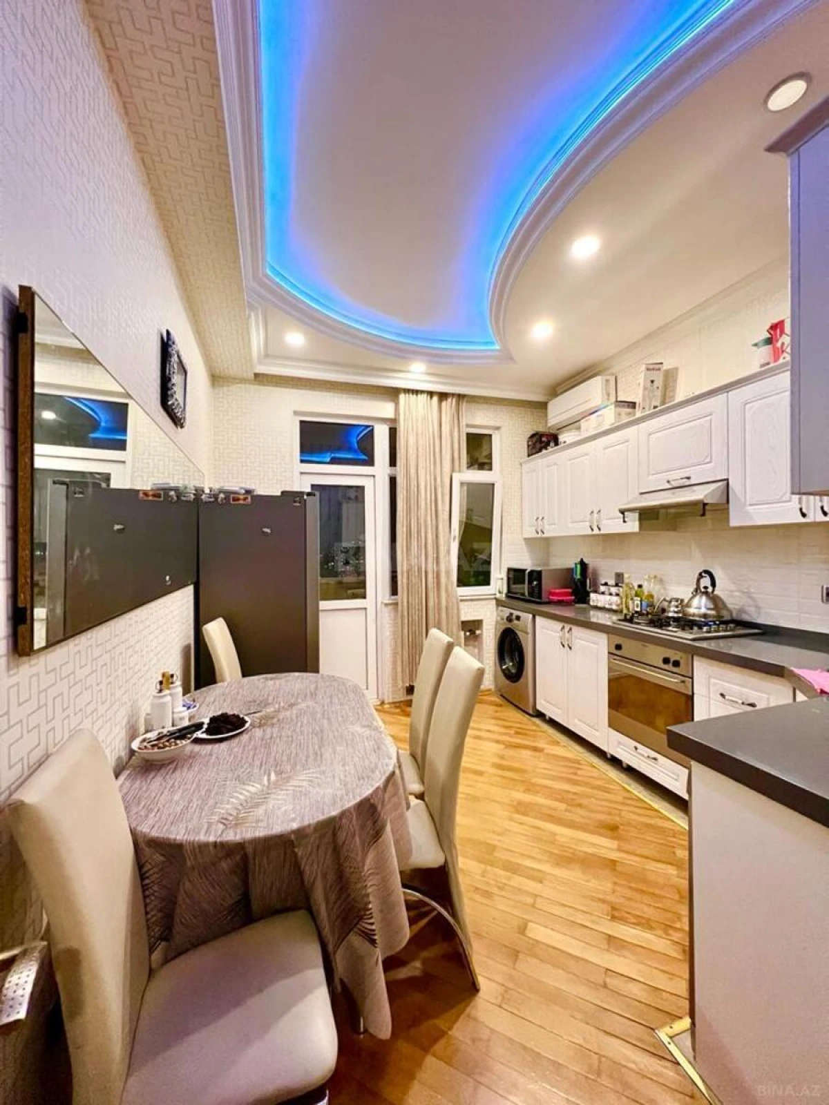 Satılır 3 otaqlı mənzil 86 m²