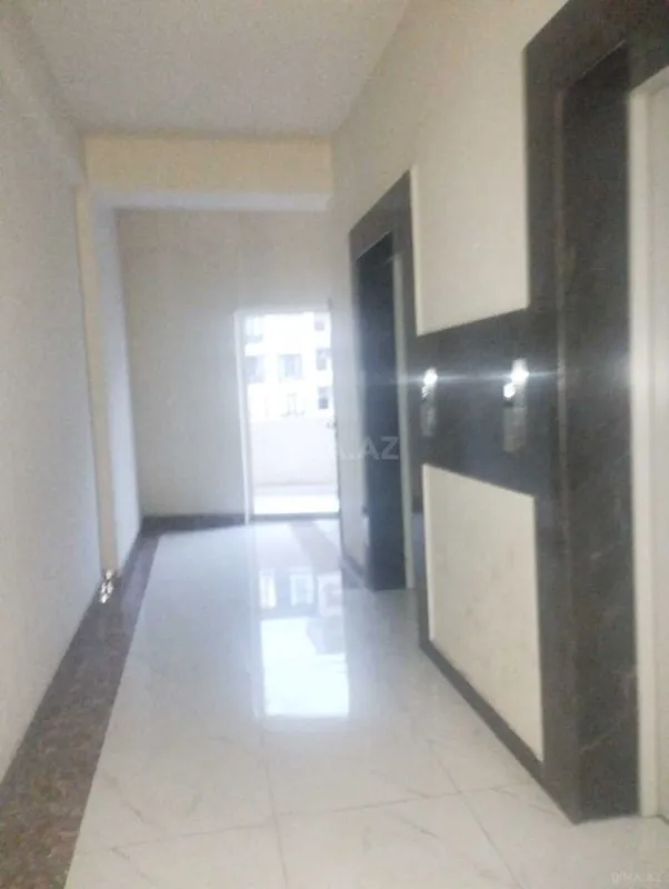 Satılır 3 otaqlı mənzil 148 m²