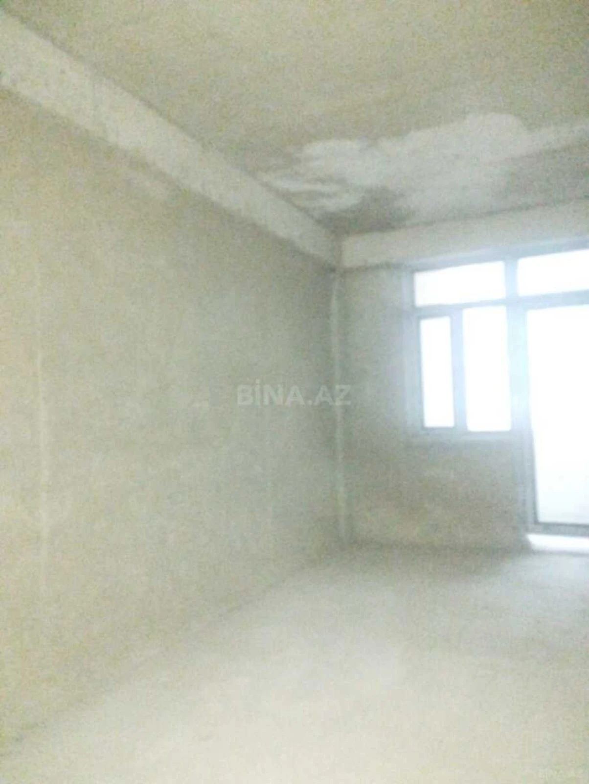 Satılır 3 otaqlı mənzil 148 m²