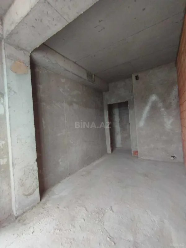 Satılır 3 otaqlı mənzil 148 m²