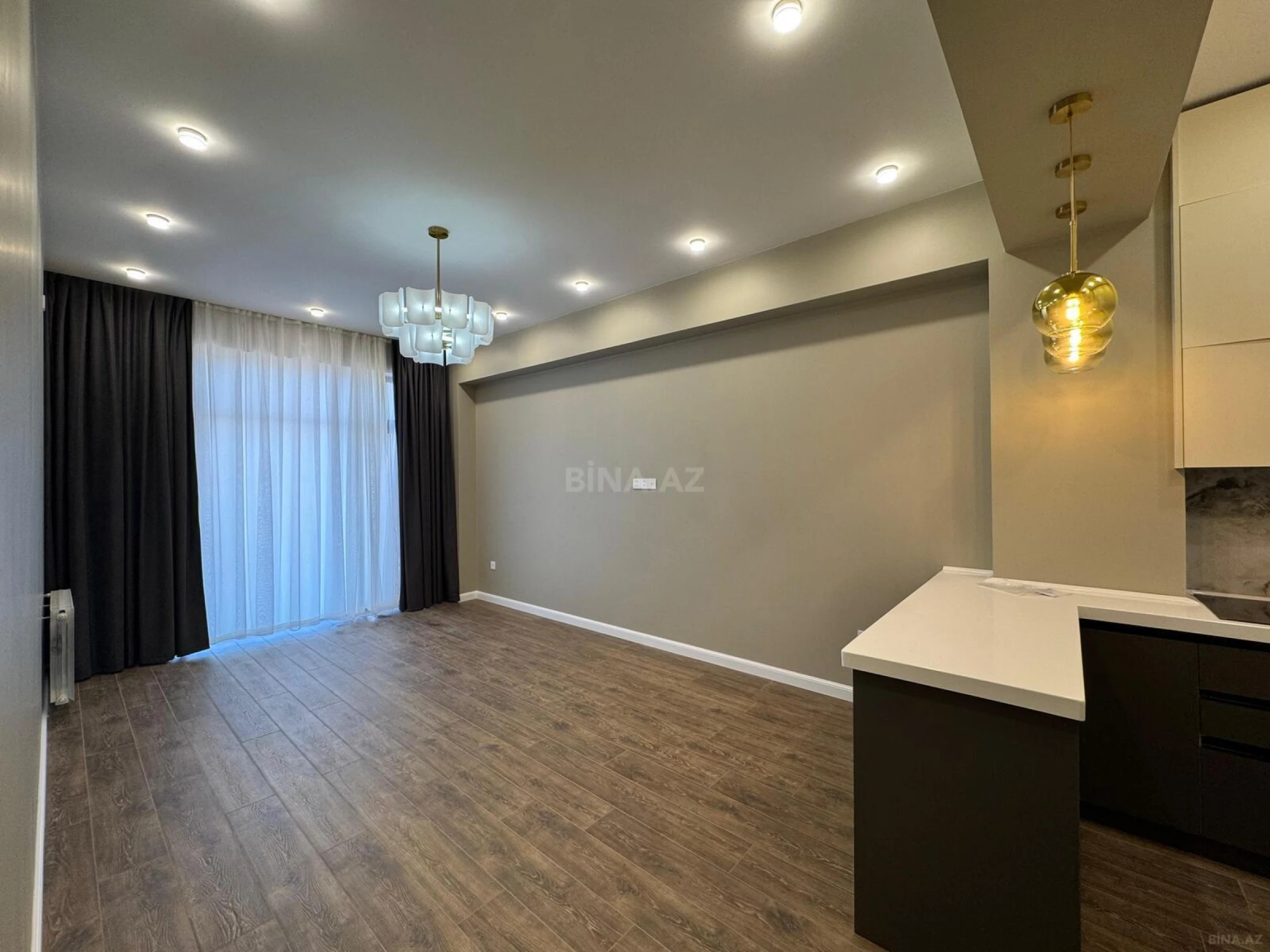 Satılır 2 otaqlı mənzil 65 m²