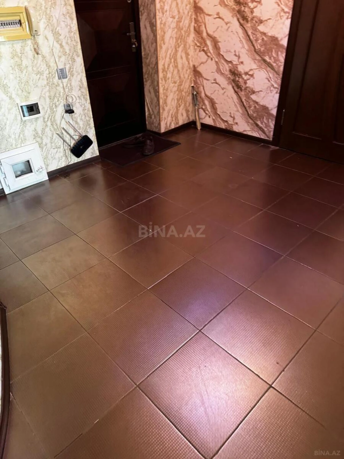 Satılır 3 otaqlı mənzil 100 m²