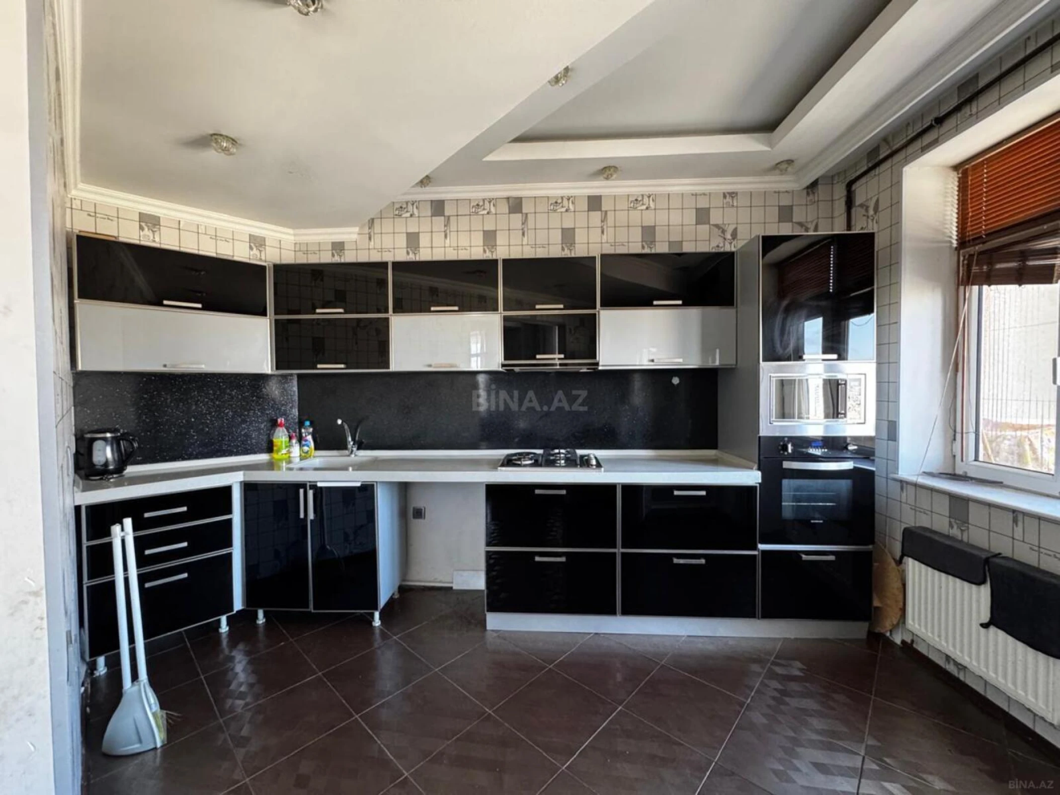 Satılır 3 otaqlı mənzil 100 m²