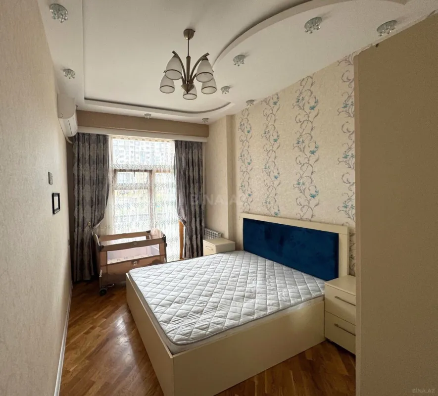 Kirayə verilir 2 otaqlı mənzil 65 m²