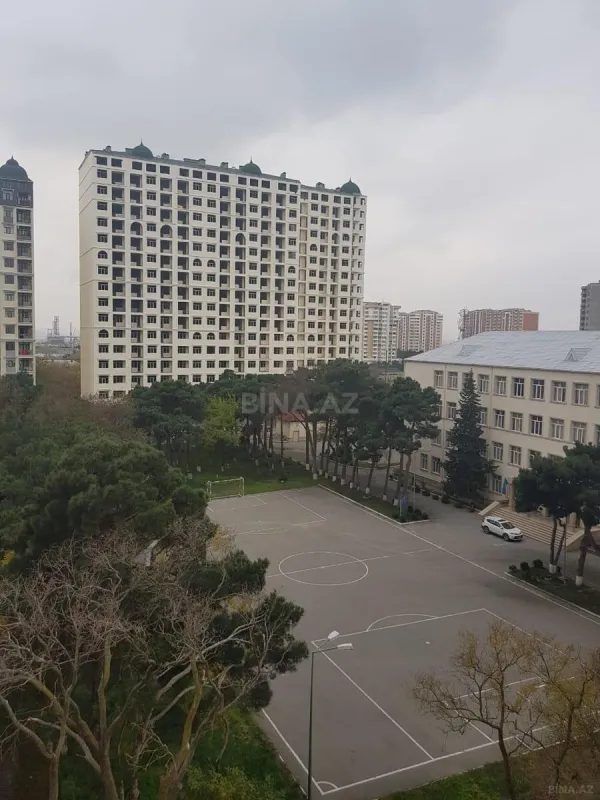 Kirayə verilir 2 otaqlı mənzil 65 m²