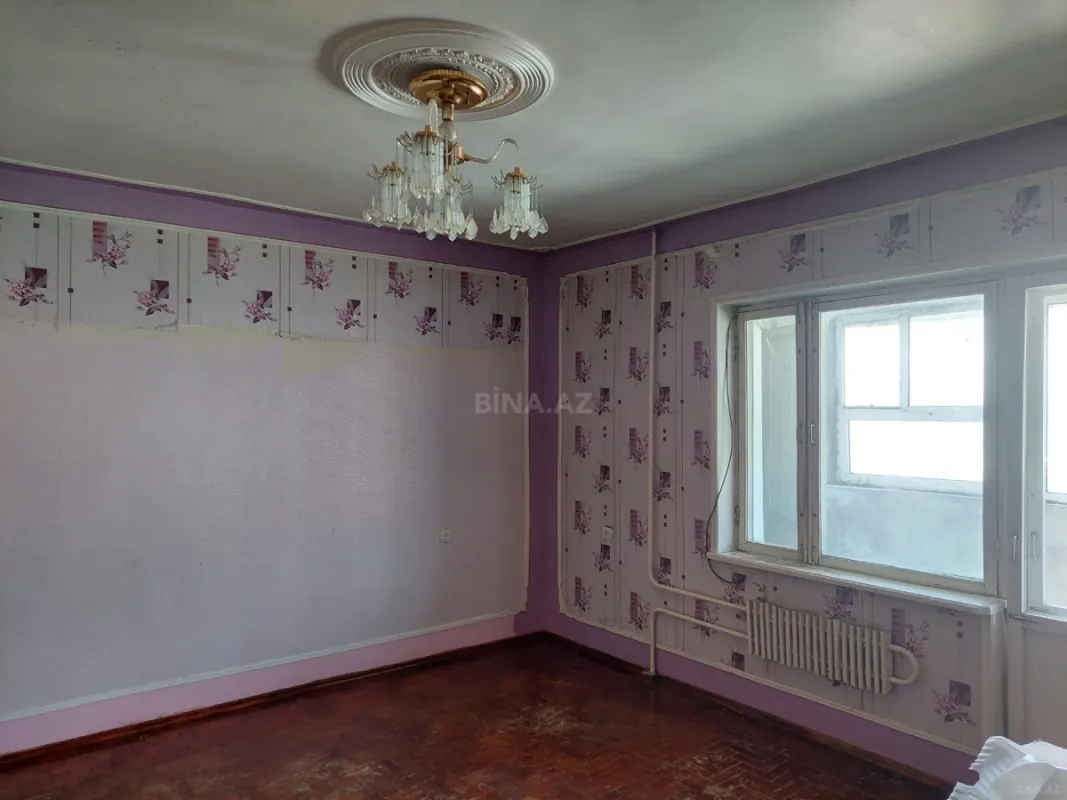 Satılır 4 otaqlı mənzil 115 m²