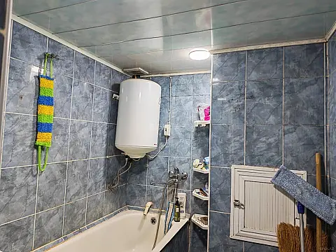 Kirayə verilir 2 otaqlı mənzil 40 m²