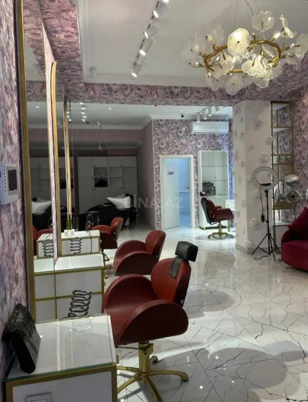 Satılır obyekt 80 m²