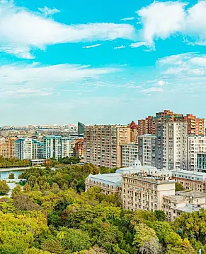 Satılır 4 otaqlı mənzil 196 m²