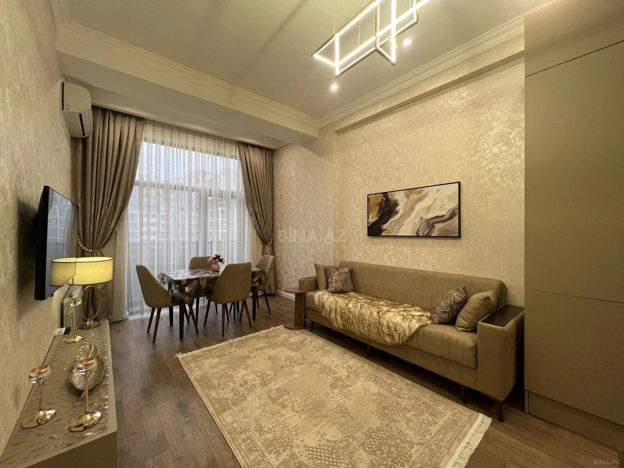 Kirayə verilir 2 otaqlı mənzil 52 m²