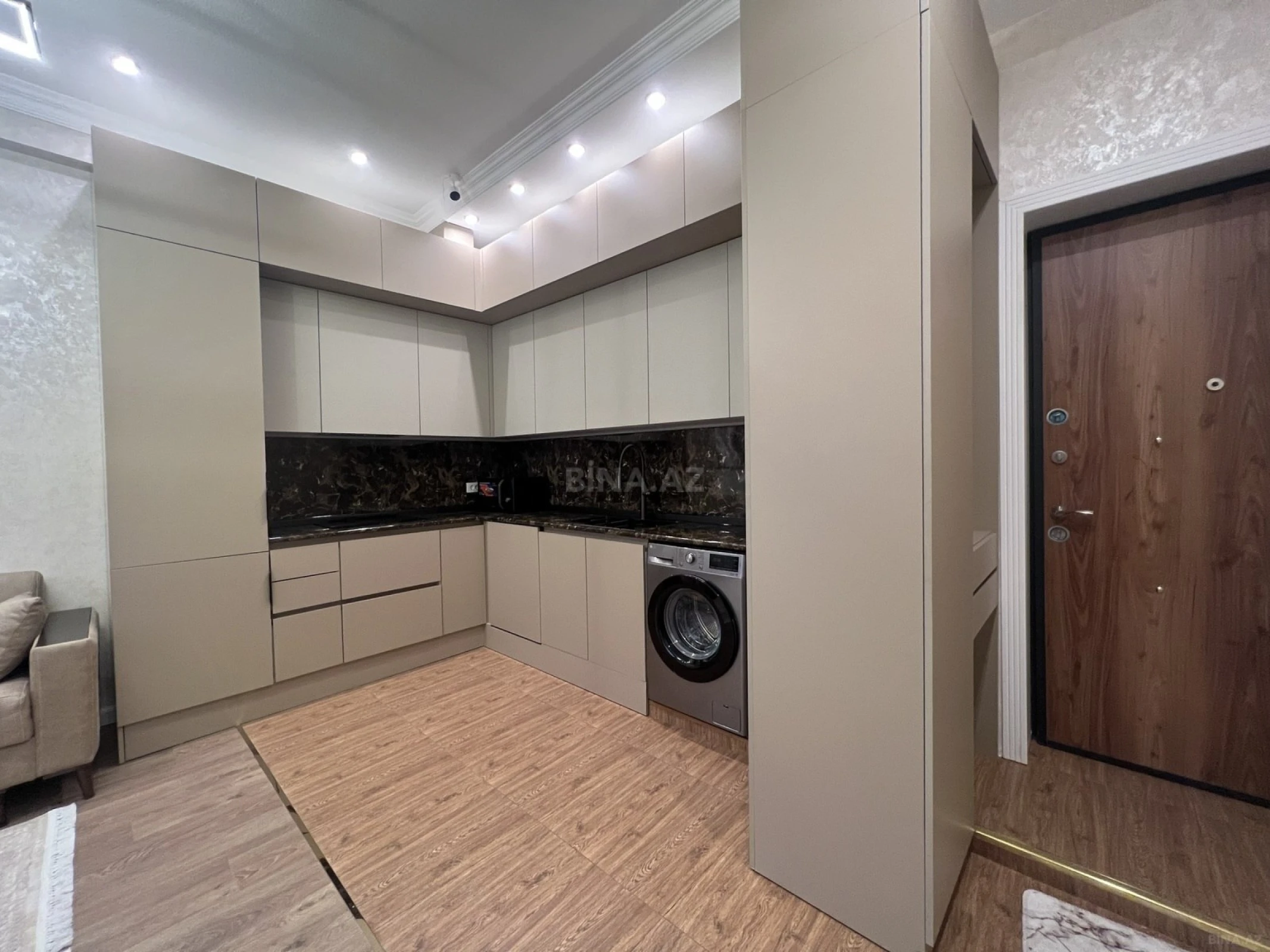 Kirayə verilir 2 otaqlı mənzil 52 m²