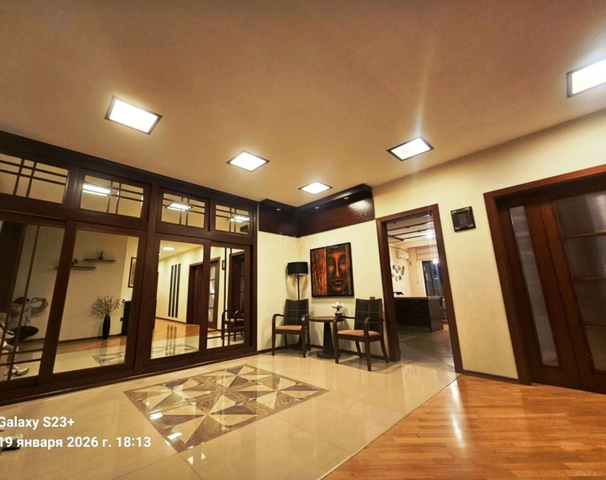 Satılır 3 otaqlı mənzil 186 m²