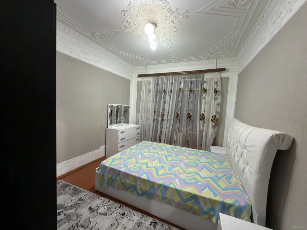 Satılır 2 otaqlı mənzil 55 m²