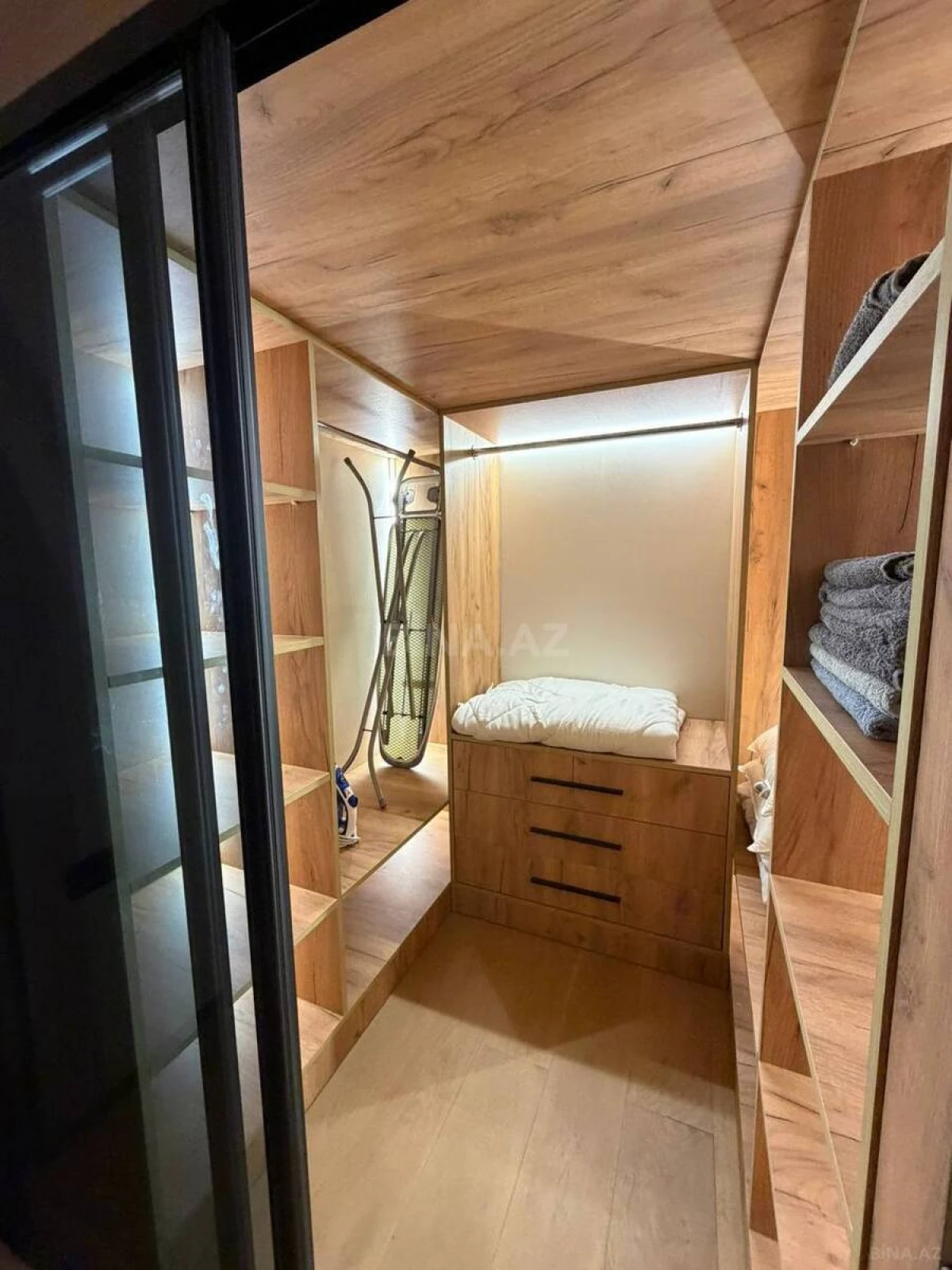 Kirayə verilir 2 otaqlı mənzil 70 m²