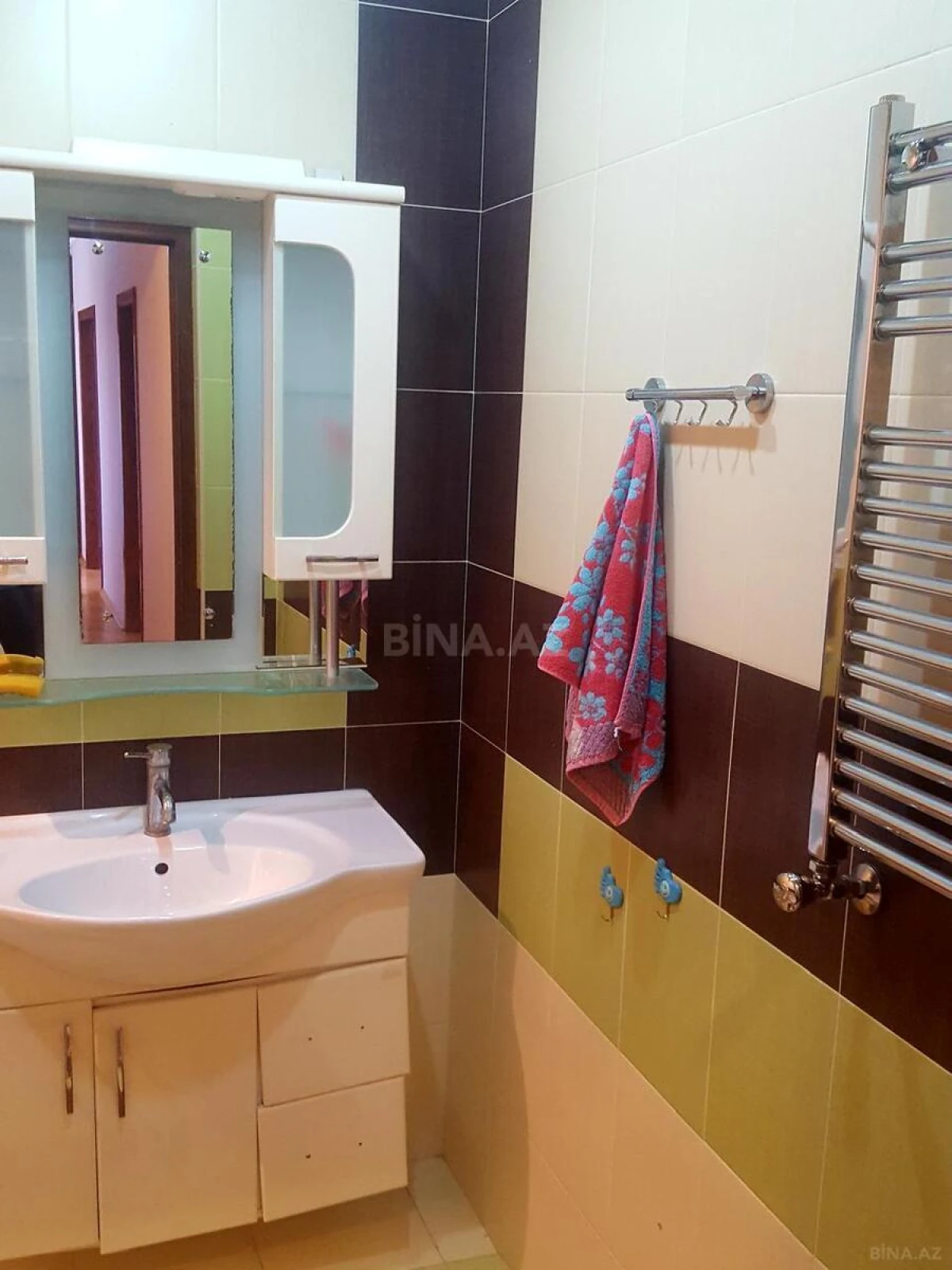Kirayə verilir 2 otaqlı mənzil 70 m²