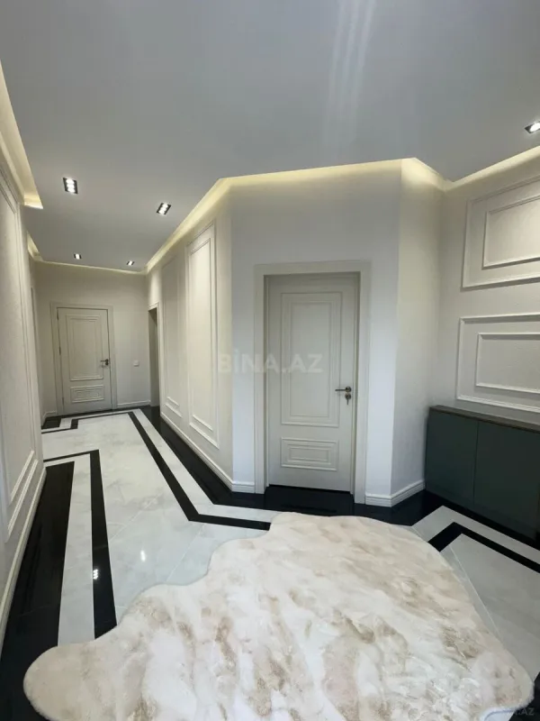 Satılır 4 otaqlı həyət evi 170 m²