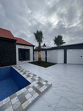 Satılır 4 otaqlı həyət evi 170 m²
