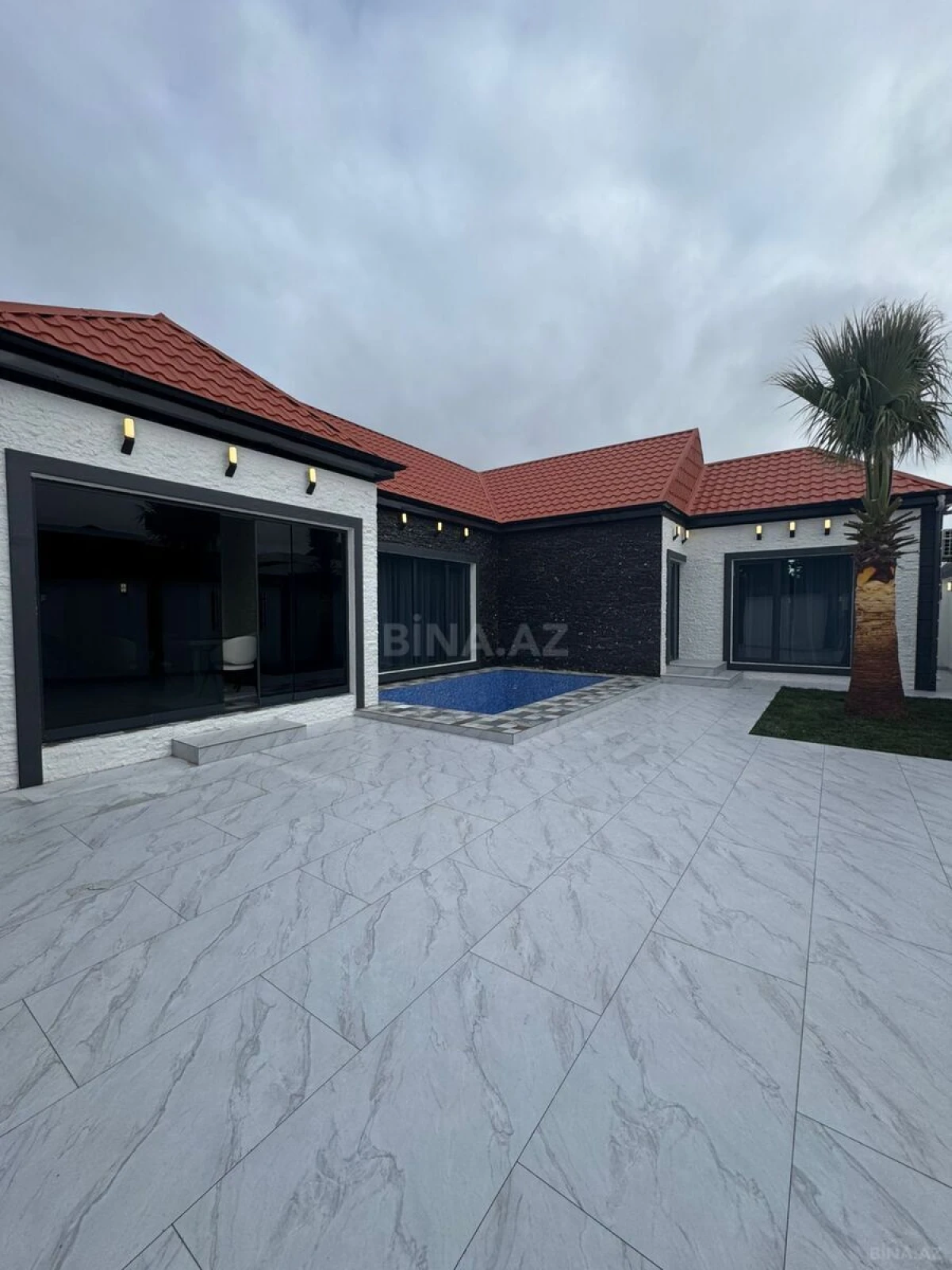 Satılır 4 otaqlı həyət evi 170 m²