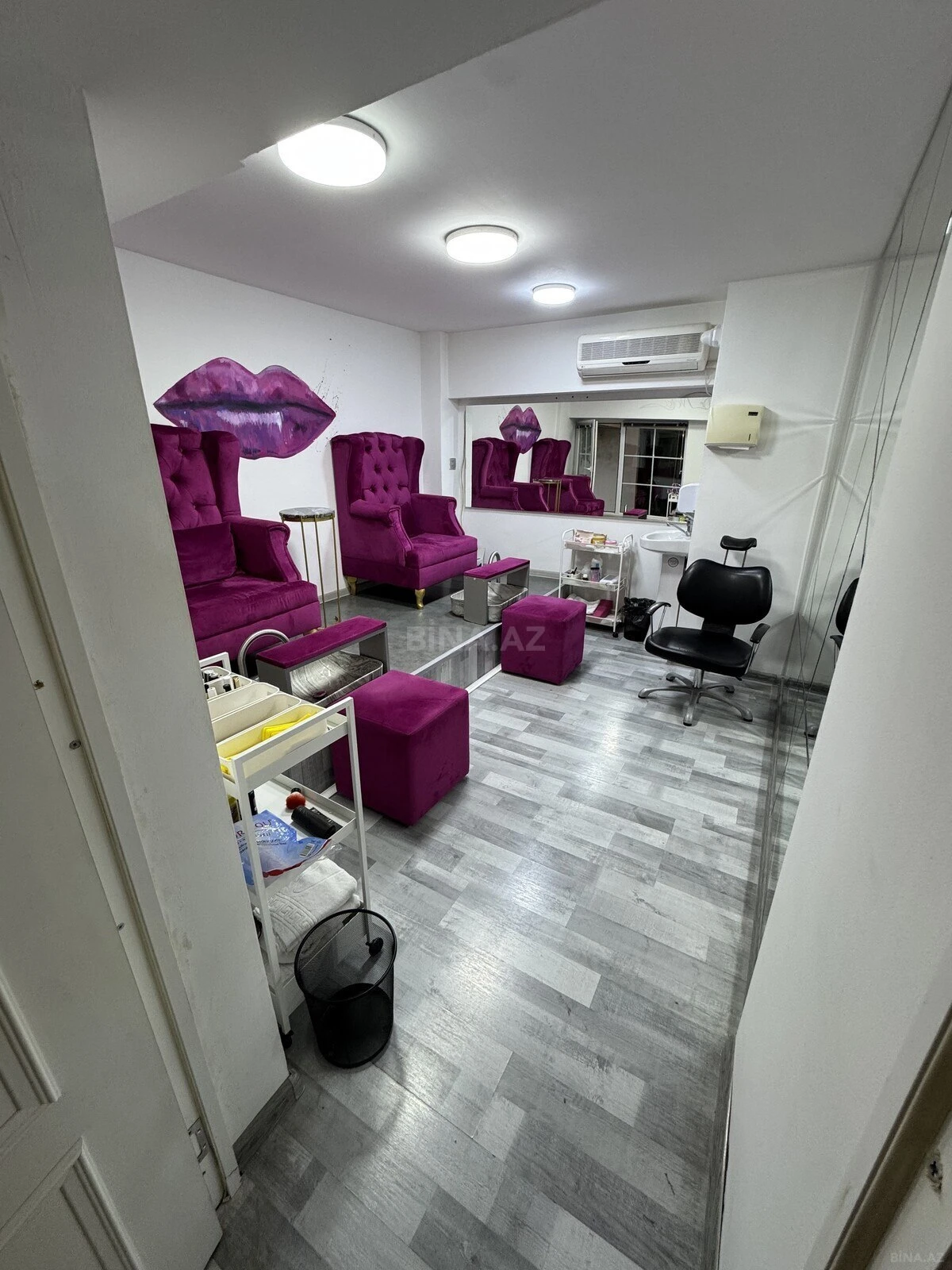 Kirayə verilir obyekt 190 m²