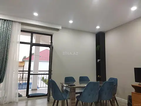 Satılır 8 otaqlı həyət evi 330 m²