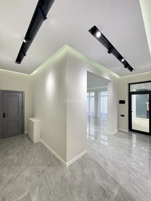 Satılır 4 otaqlı həyət evi 125 m²