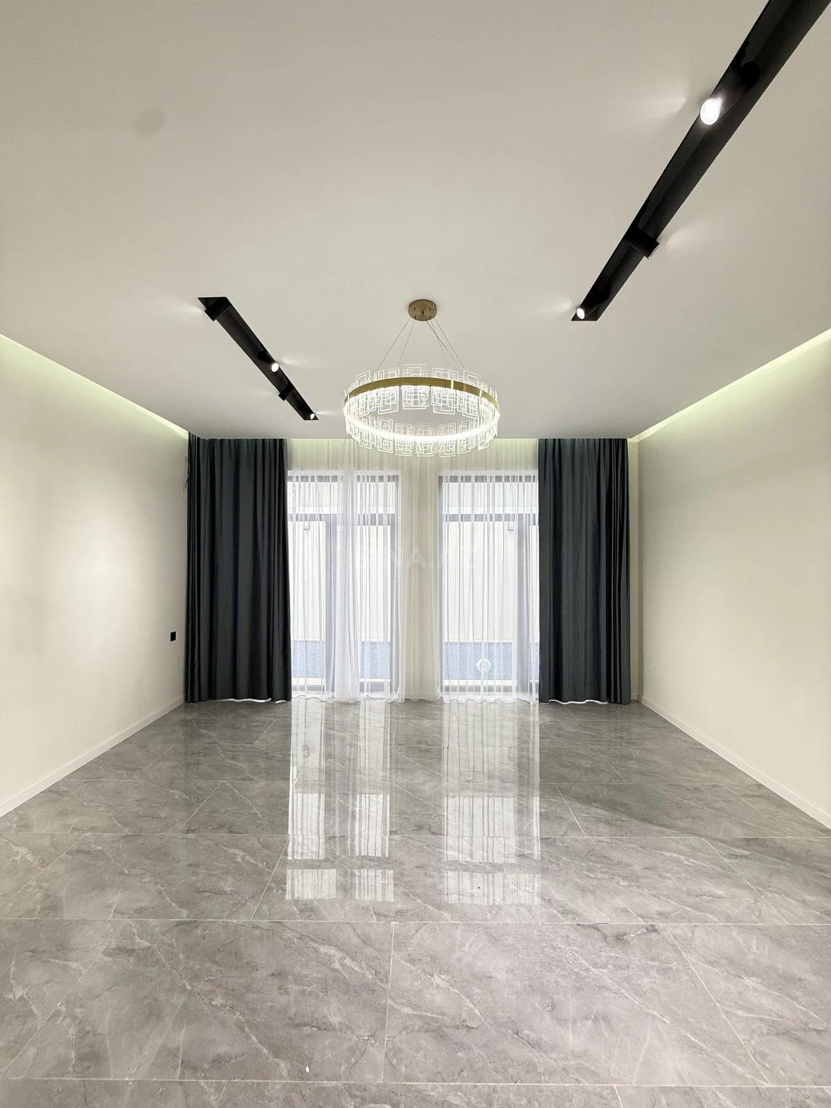 Satılır 4 otaqlı həyət evi 125 m²