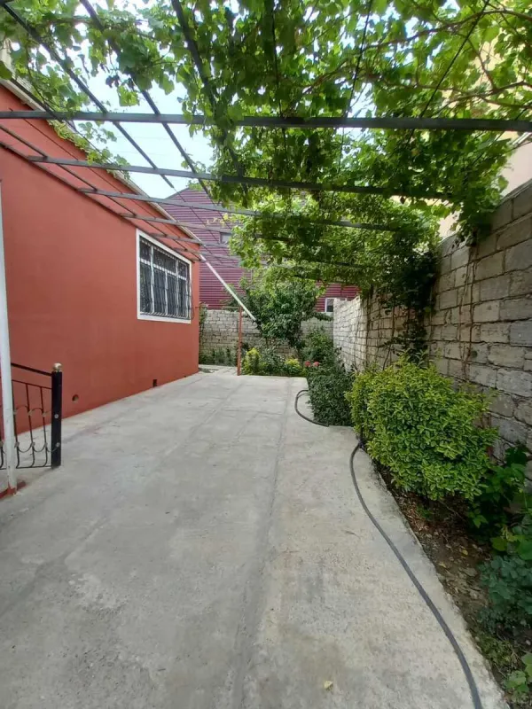 Satılır 3 otaqlı həyət evi 115 m²