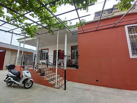 Satılır 3 otaqlı həyət evi 115 m² — Bakı, Badamdar 3 otaq 115.00 m²