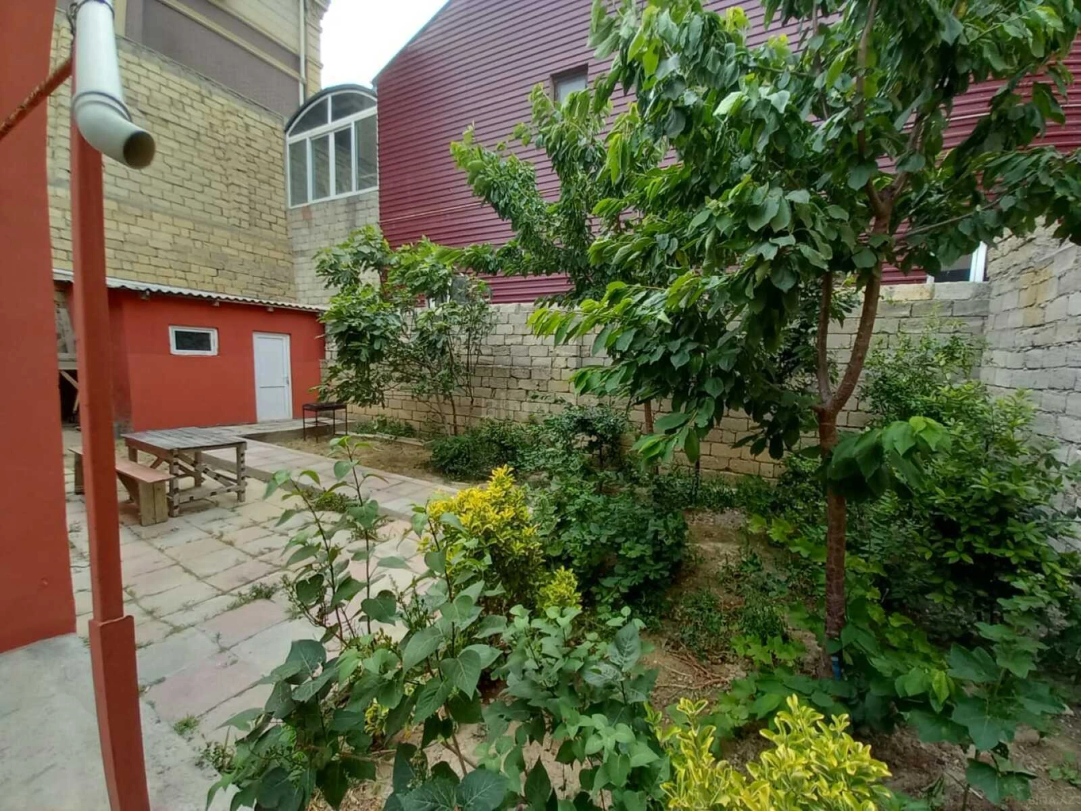 Satılır 3 otaqlı həyət evi 115 m²