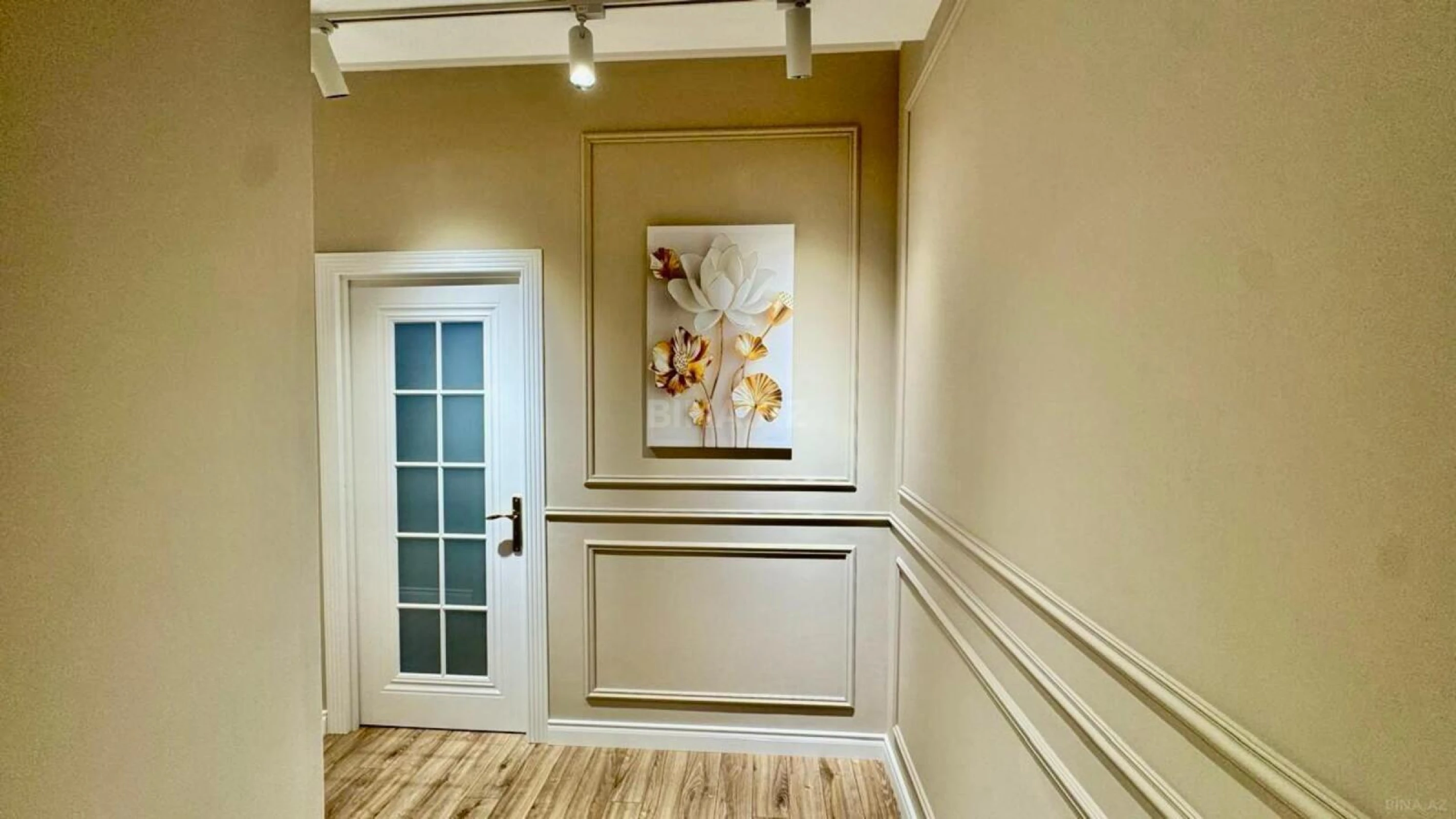 Satılır 2 otaqlı mənzil 60 m²