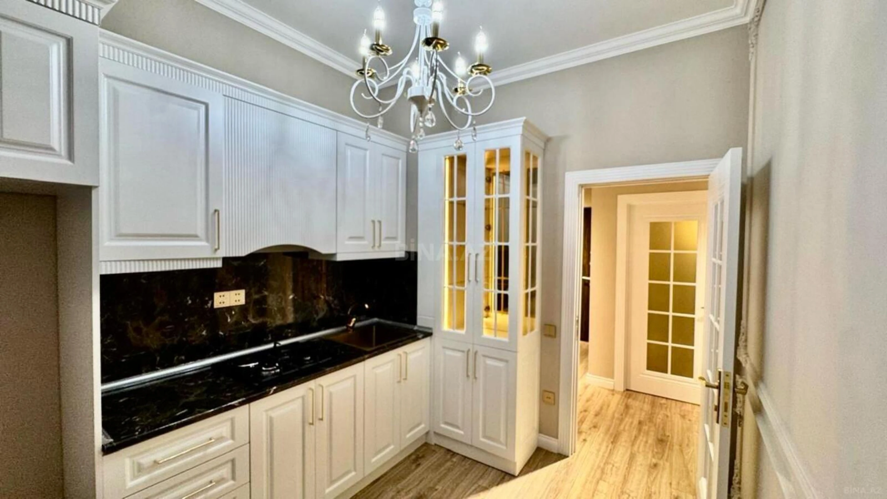 Satılır 2 otaqlı mənzil 60 m²