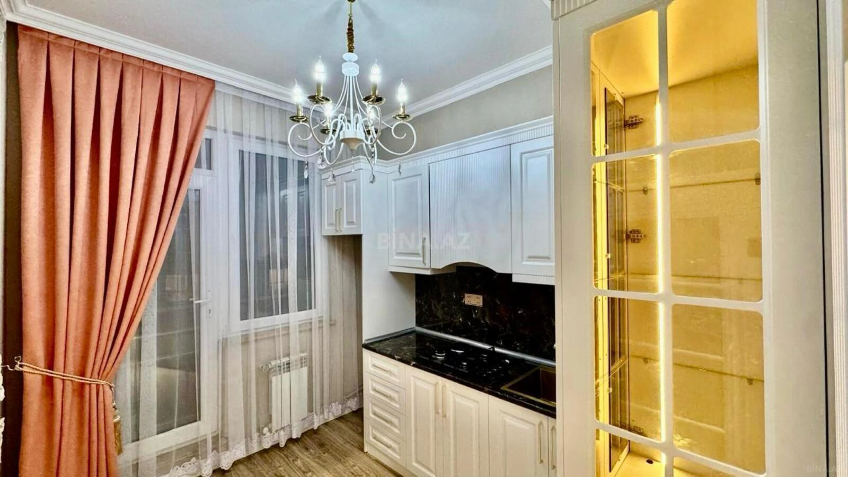 Satılır 2 otaqlı mənzil 60 m²