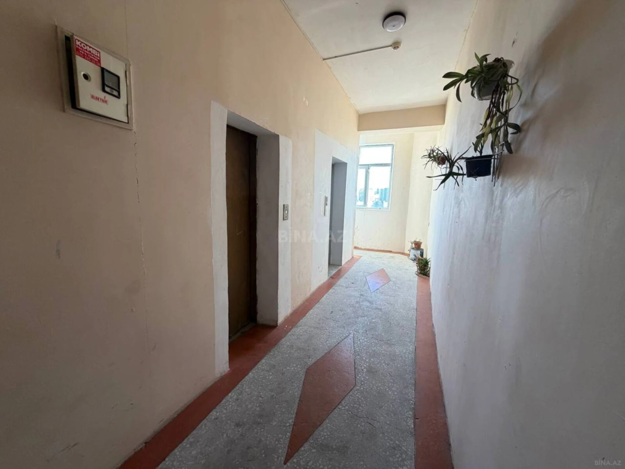 Satılır 2 otaqlı mənzil 51 m²