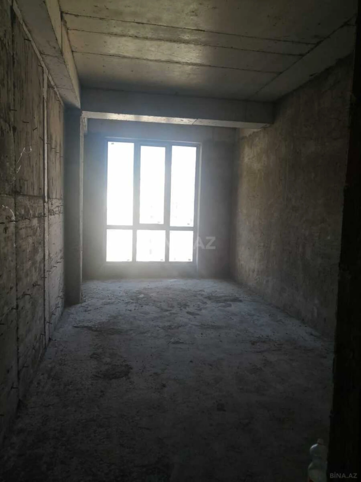 Satılır 3 otaqlı mənzil 120 m²