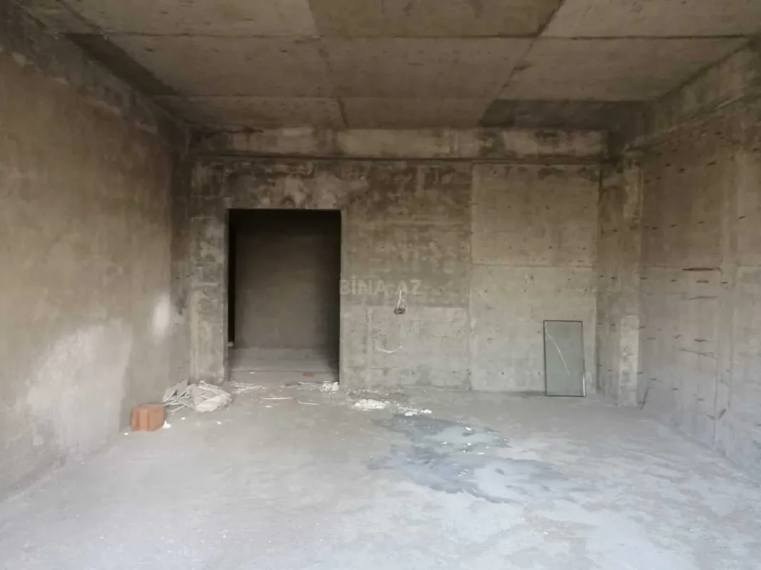 Satılır 3 otaqlı mənzil 120 m²